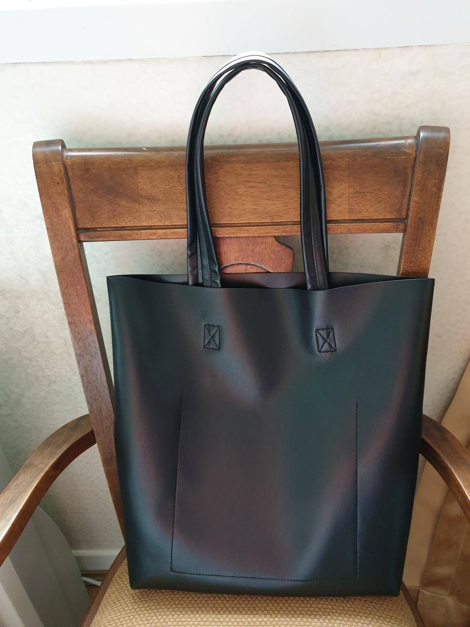 에잇 세컨드 에코레더 쇼퍼백 새상품