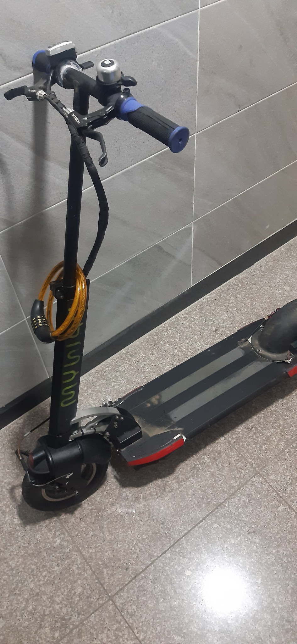 이노킴 전동킥보드팔아요