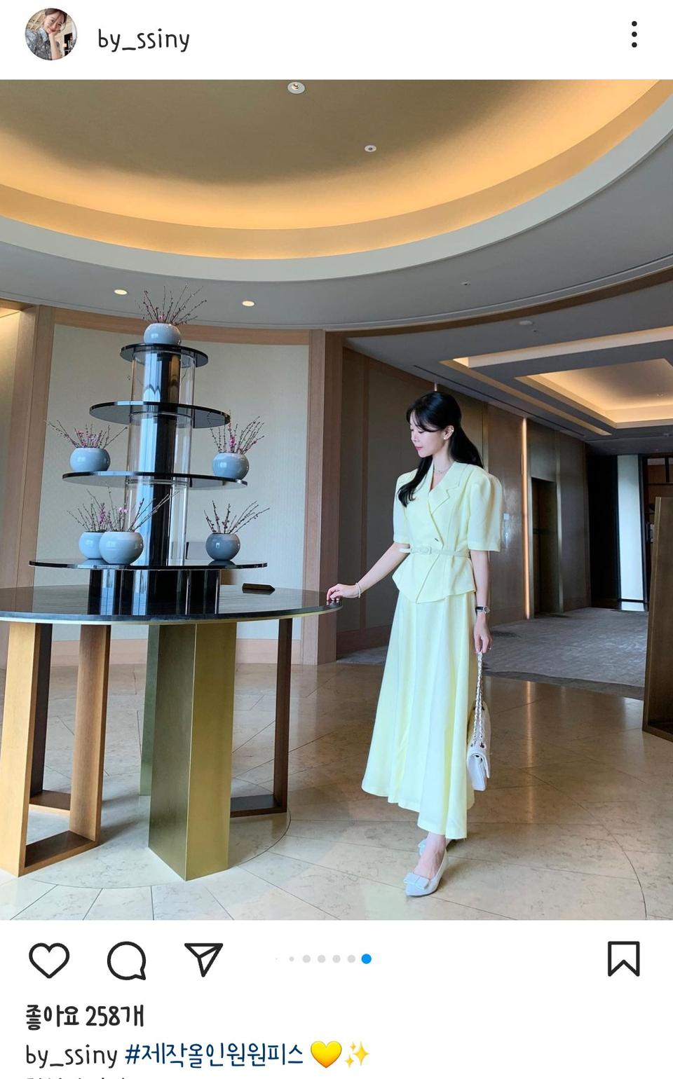 새상품/바이씨니) 제작 올인원트위드원피스(노랑)L(벨트포함)