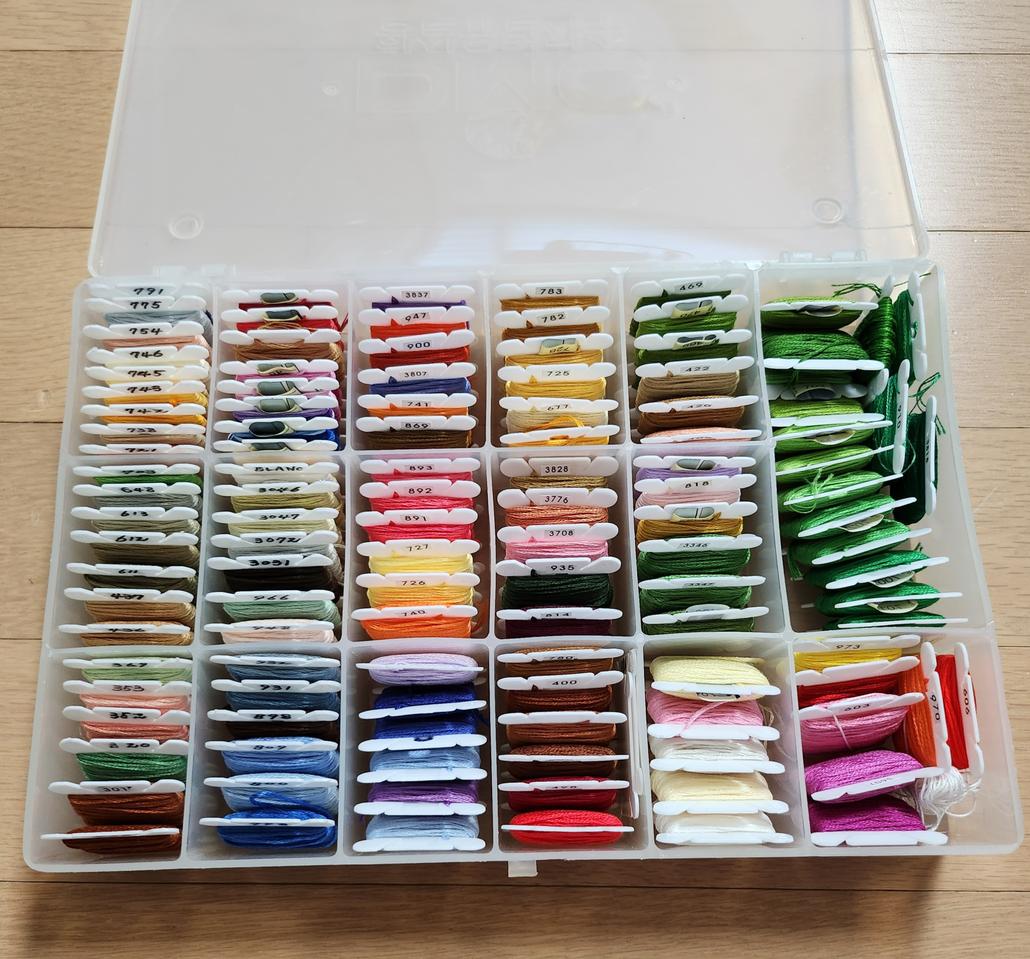 황실십자수실 1통.낱개모두