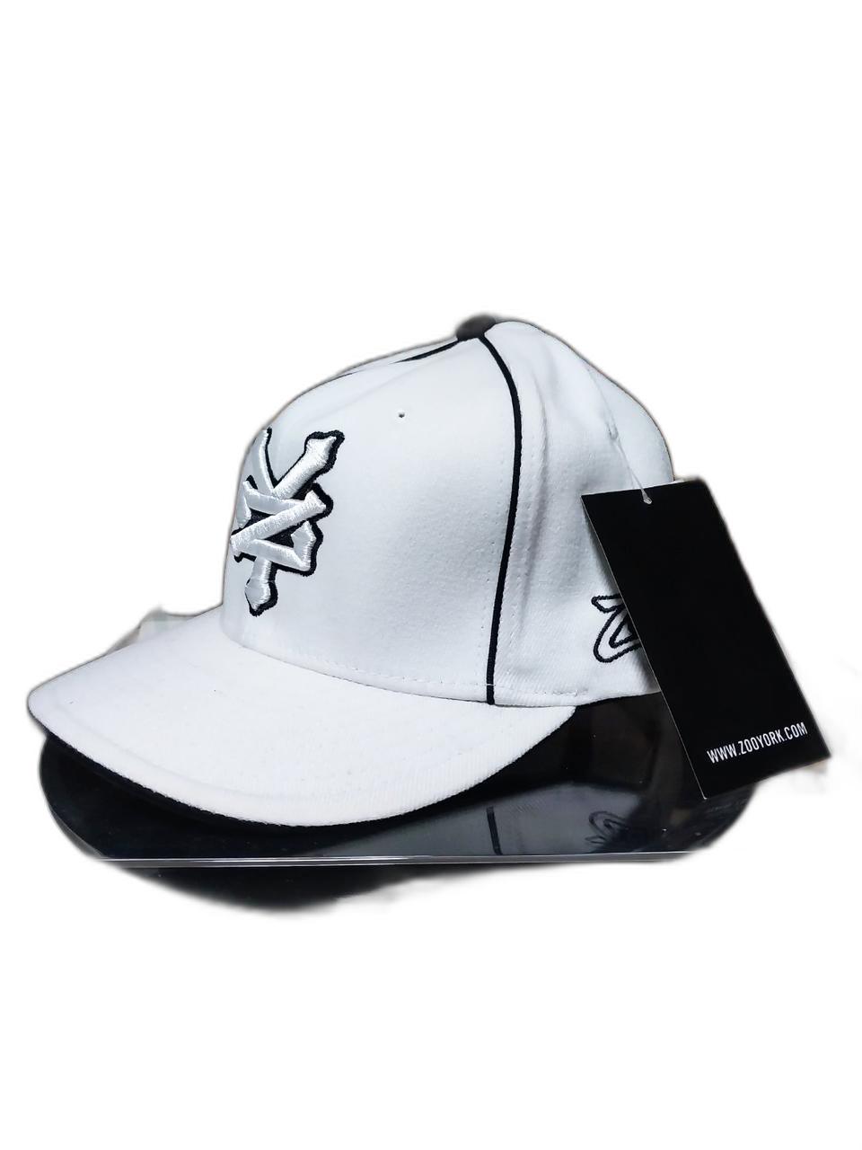 [주욕] 화이트 컬러 자수 로고 스트리트 패션 고급 야구모자