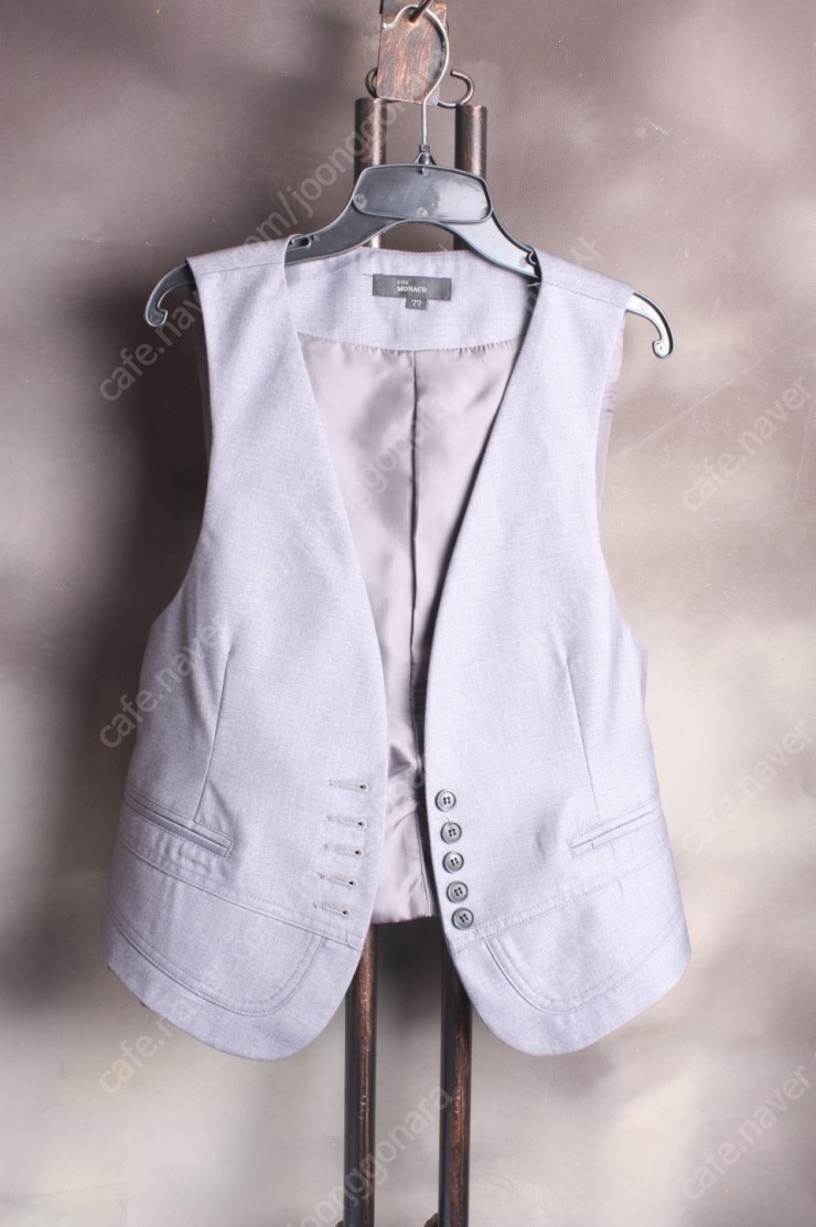 새상품 여성 조끼 3장만원 착불 직거래 가능