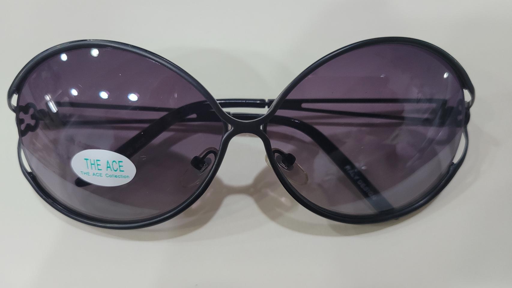 새상품 선그라스 2개만원 5개 2만원 직거래 착불