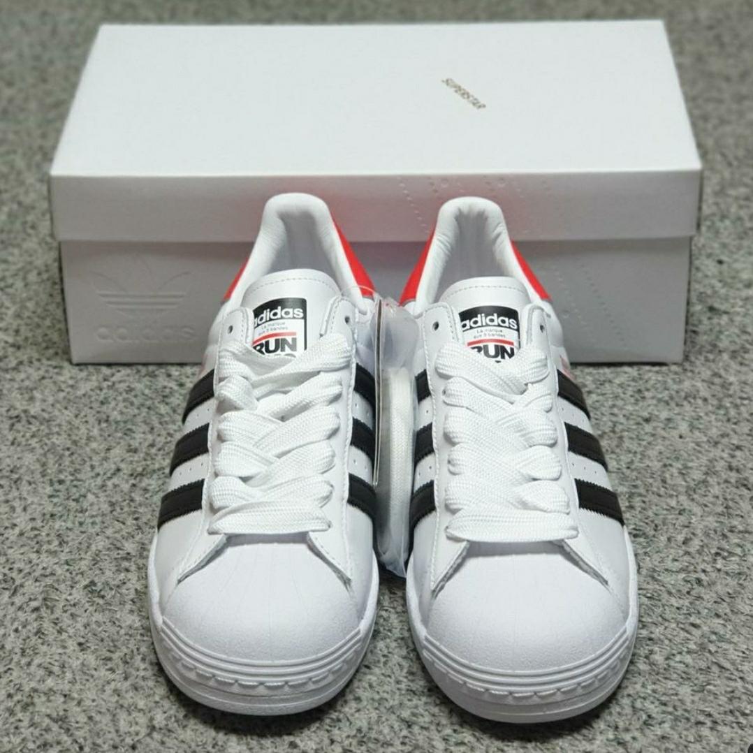 아디다스 슈퍼스타 런 DMC 스니커즈 사이즈230,235,240