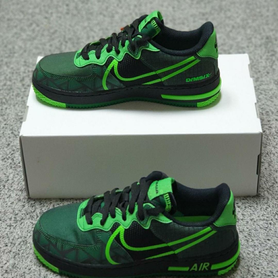 나이키 에어포스1 리액트 운동화 사이즈 235,245