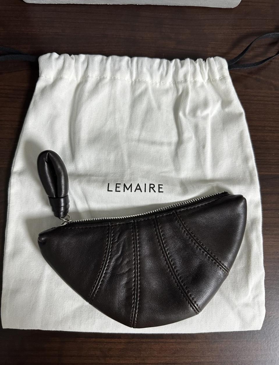 르메르 크루아상 가죽 코인펄스