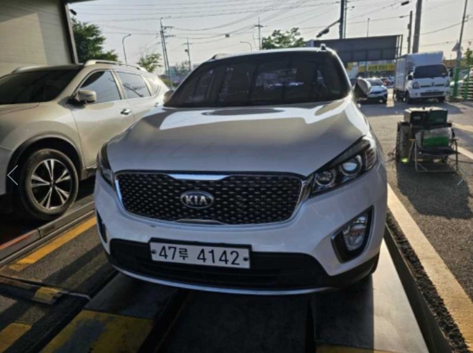 2015년 기아 올 뉴쏘렌토 R2.0 4WD 프레스티지