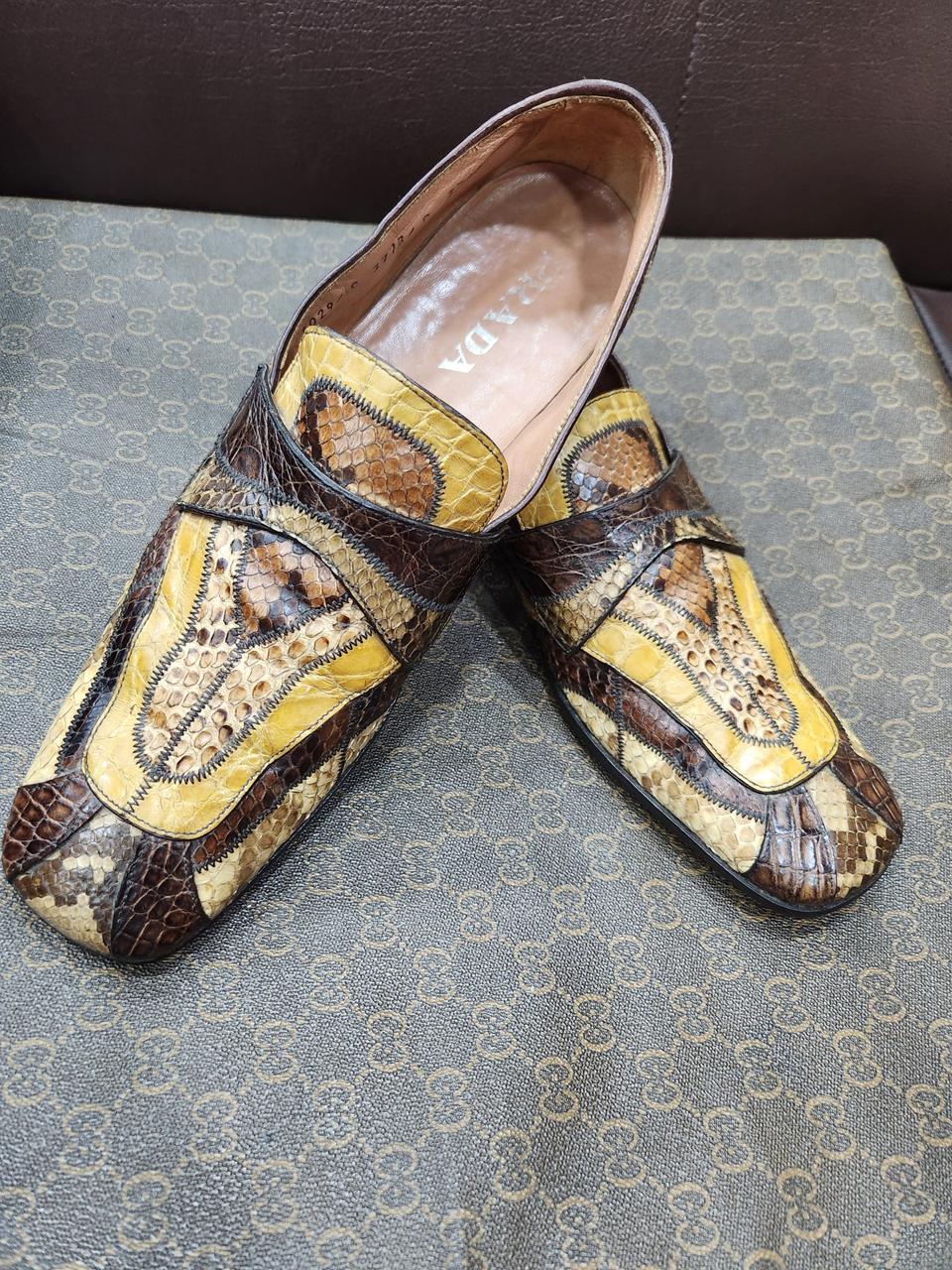 프라다 악어.파이톤.로퍼