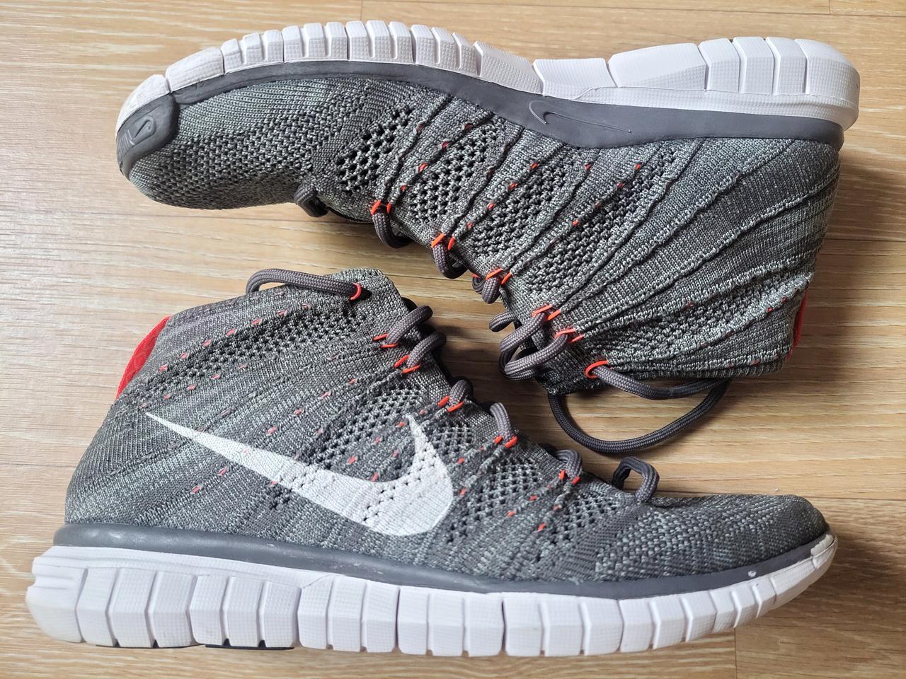 나이키 프리 플라이니트 츄카 정품 운동화 러닝화