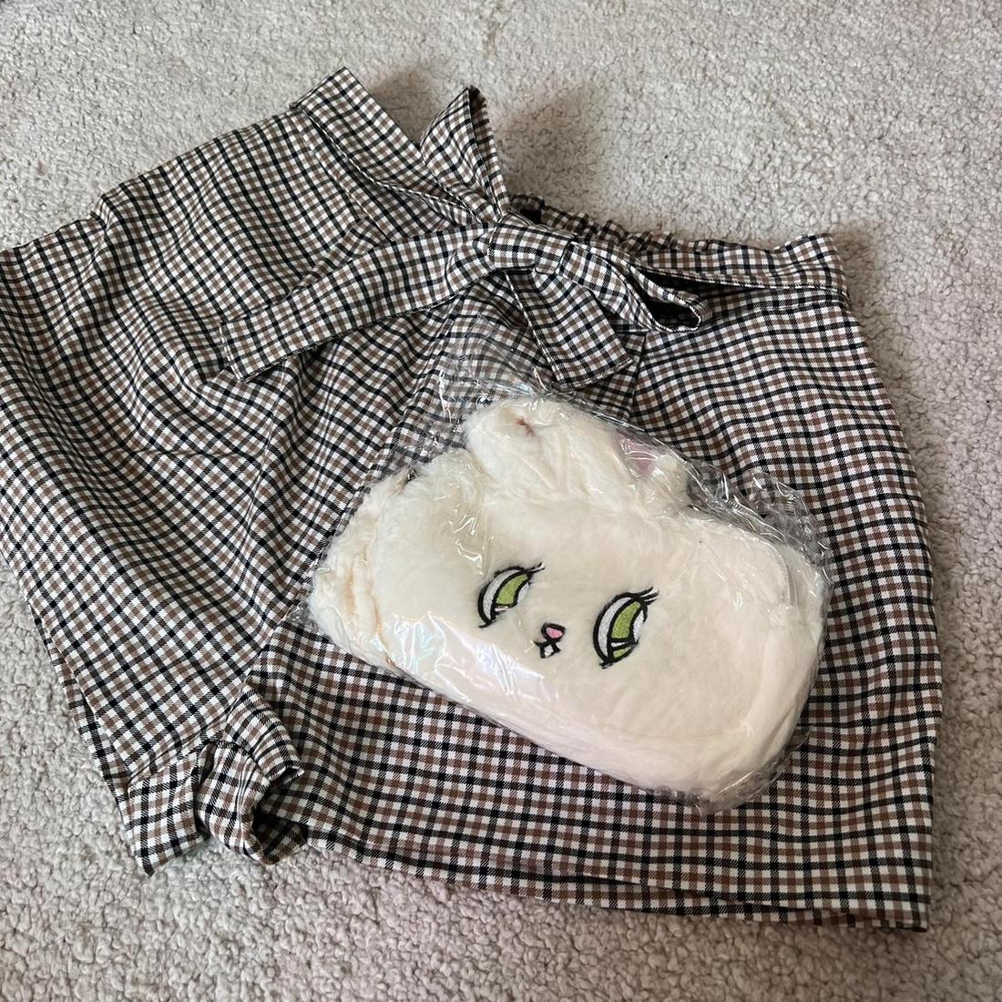 새제품) h&m 체크 하이웨스트 반바지 (토끼파우치 증정)