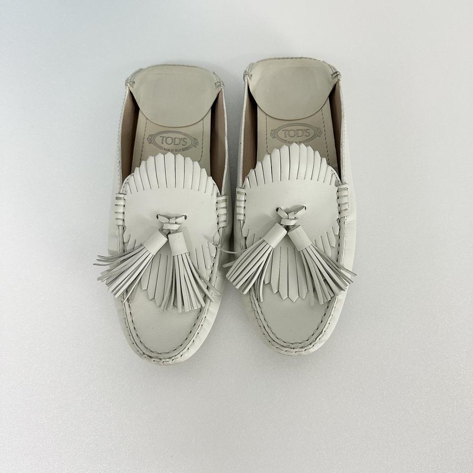 TODS 토즈 여성 드라이빙 뮬 슈즈 테슬 방울 35 225-230