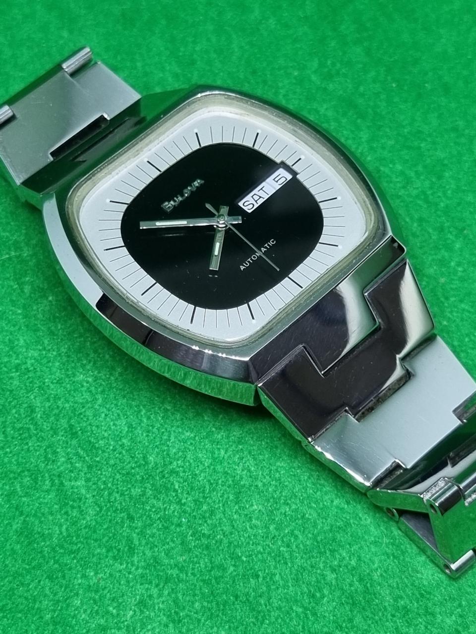 부로바 운동장시계