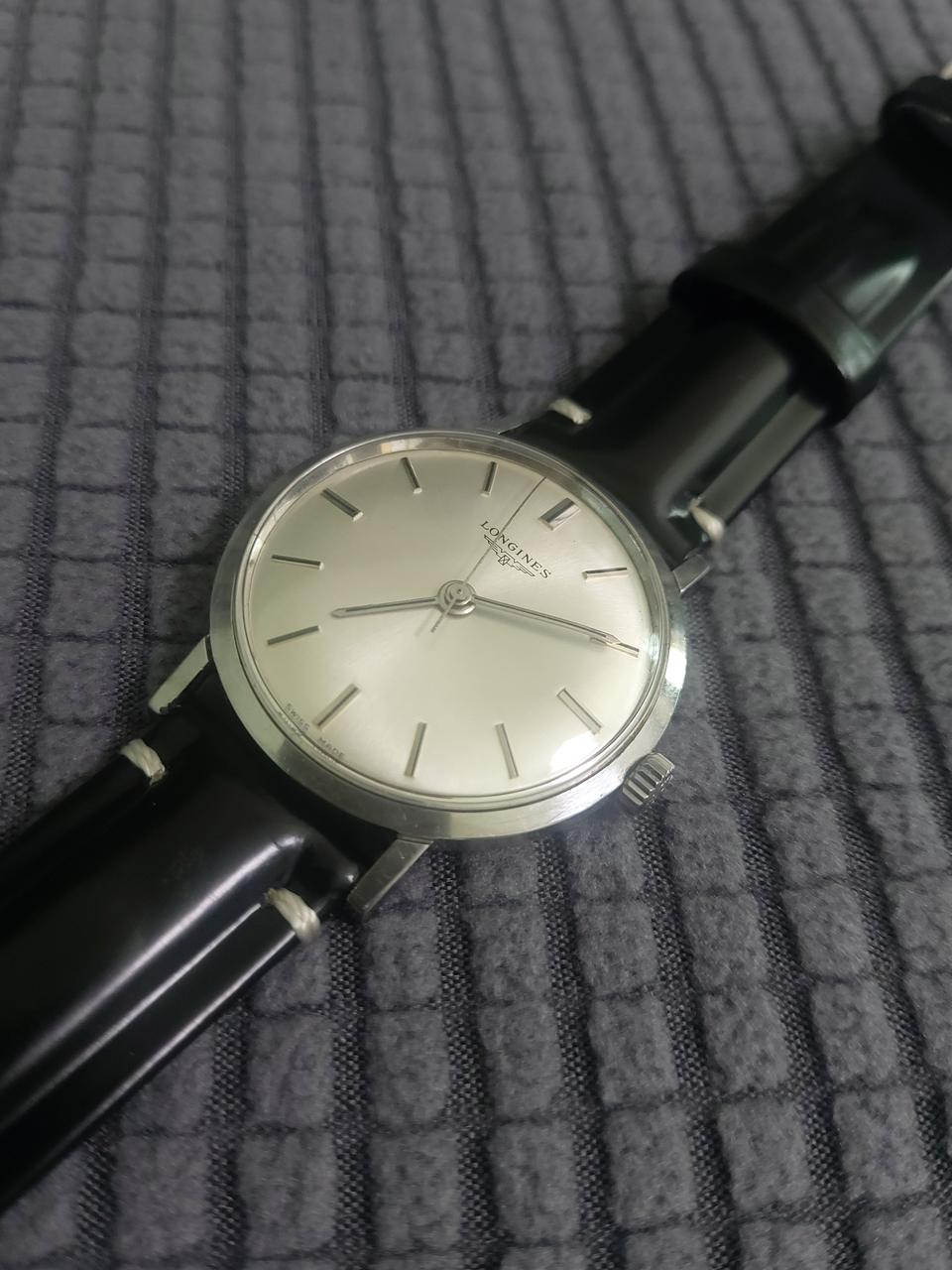 론진 빈티지 수동시계