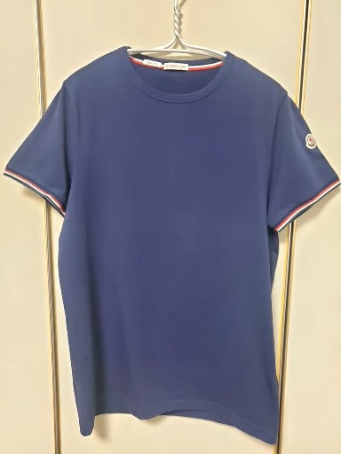 몽클레어 티셔츠