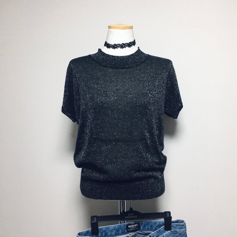 금펄은펄 검정티셔츠