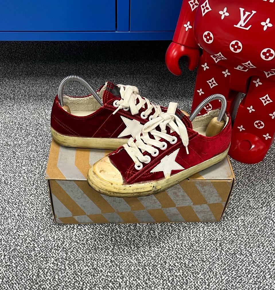 [36] 골든구스 브이스타 스니커즈