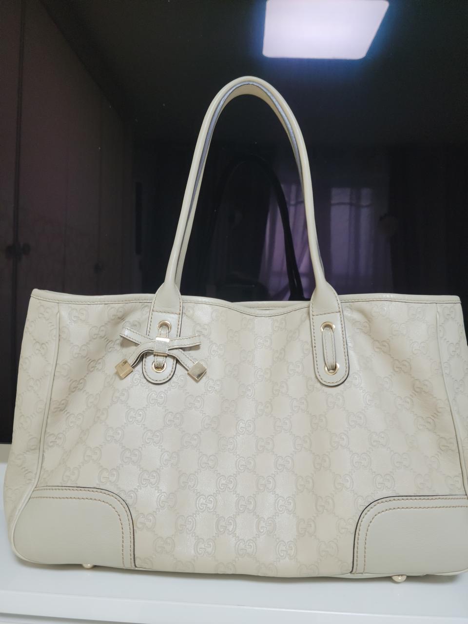 구찌정품가죽쇼퍼백