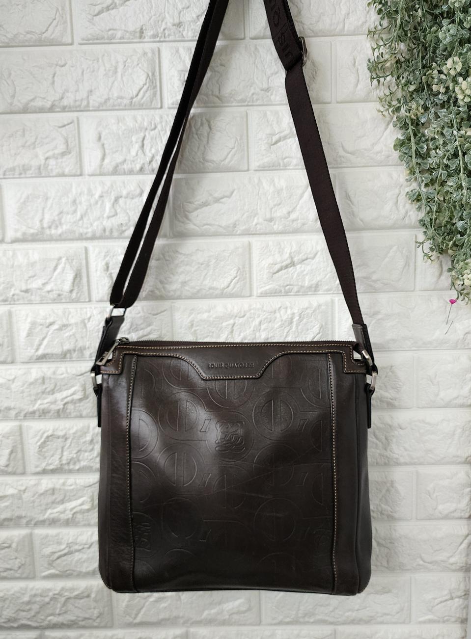 정품 루이꽈또즈 크로스