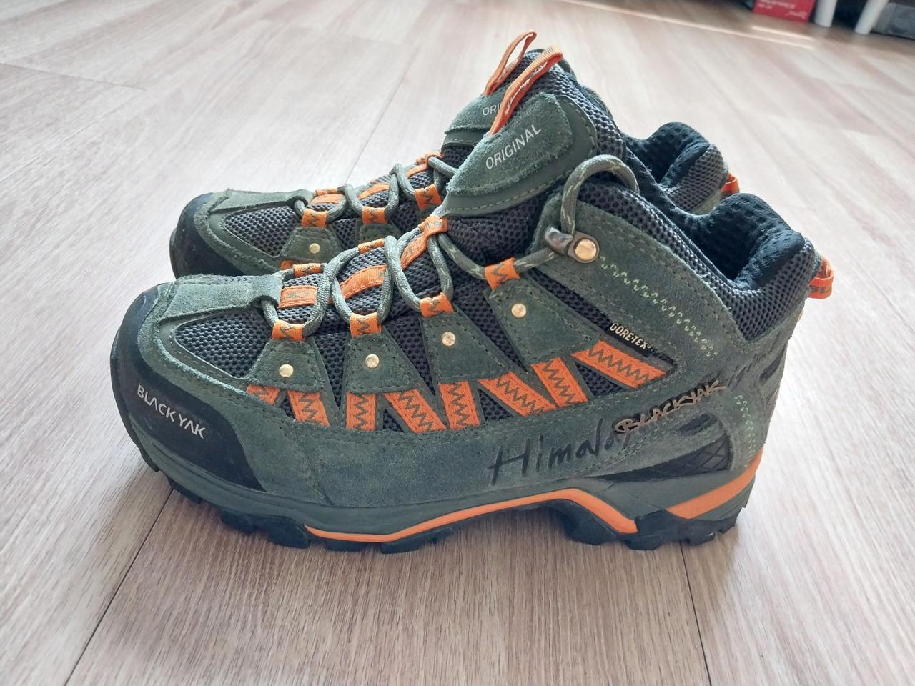 235 블랙야크 고어텍스 등산화 거의새상품