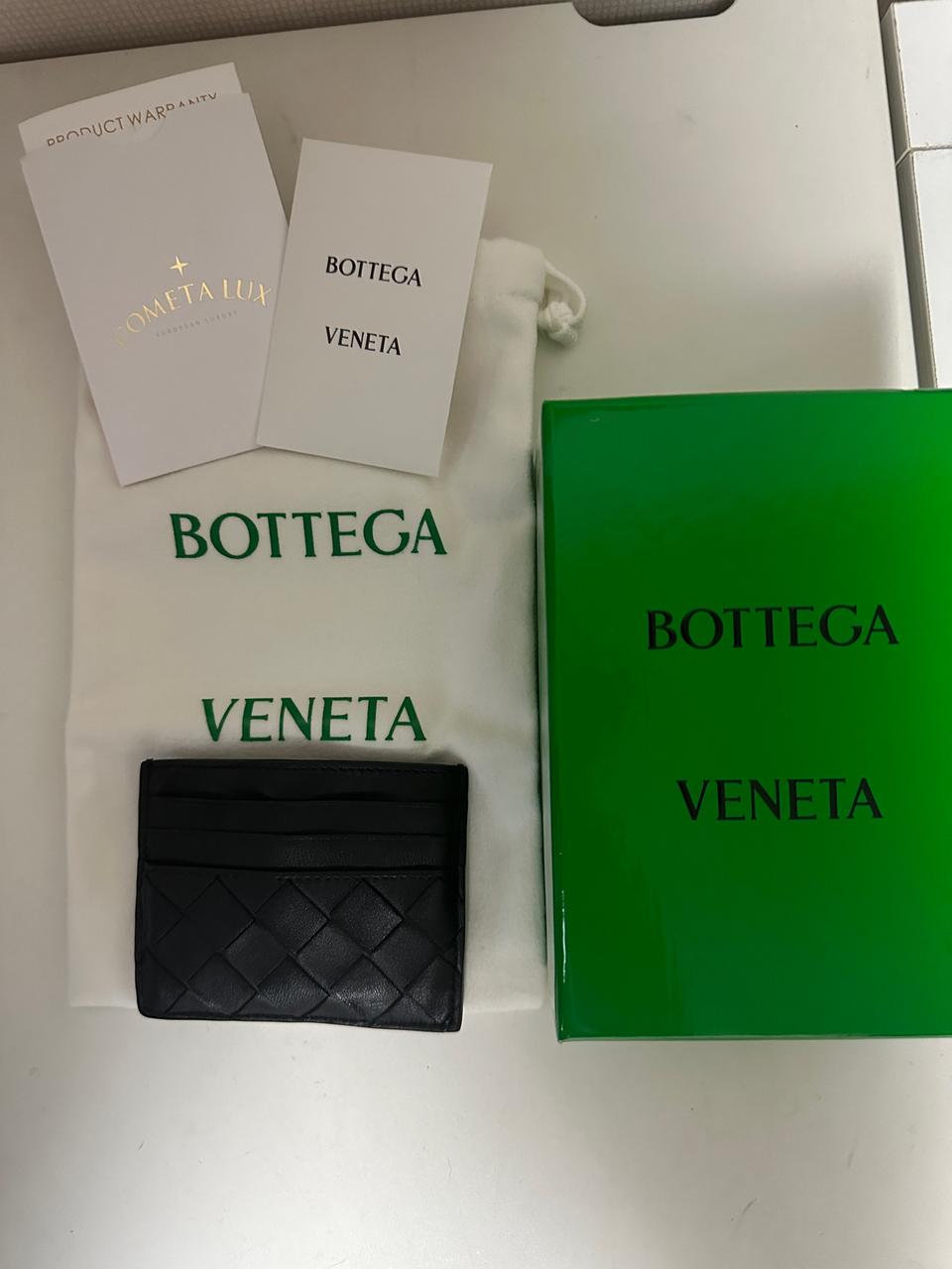 보테가베네타 인트레치아토 카드지갑