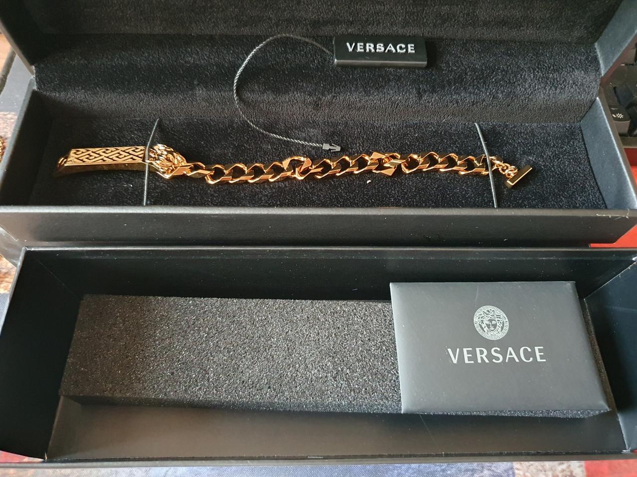 베르사체 팔찌 M