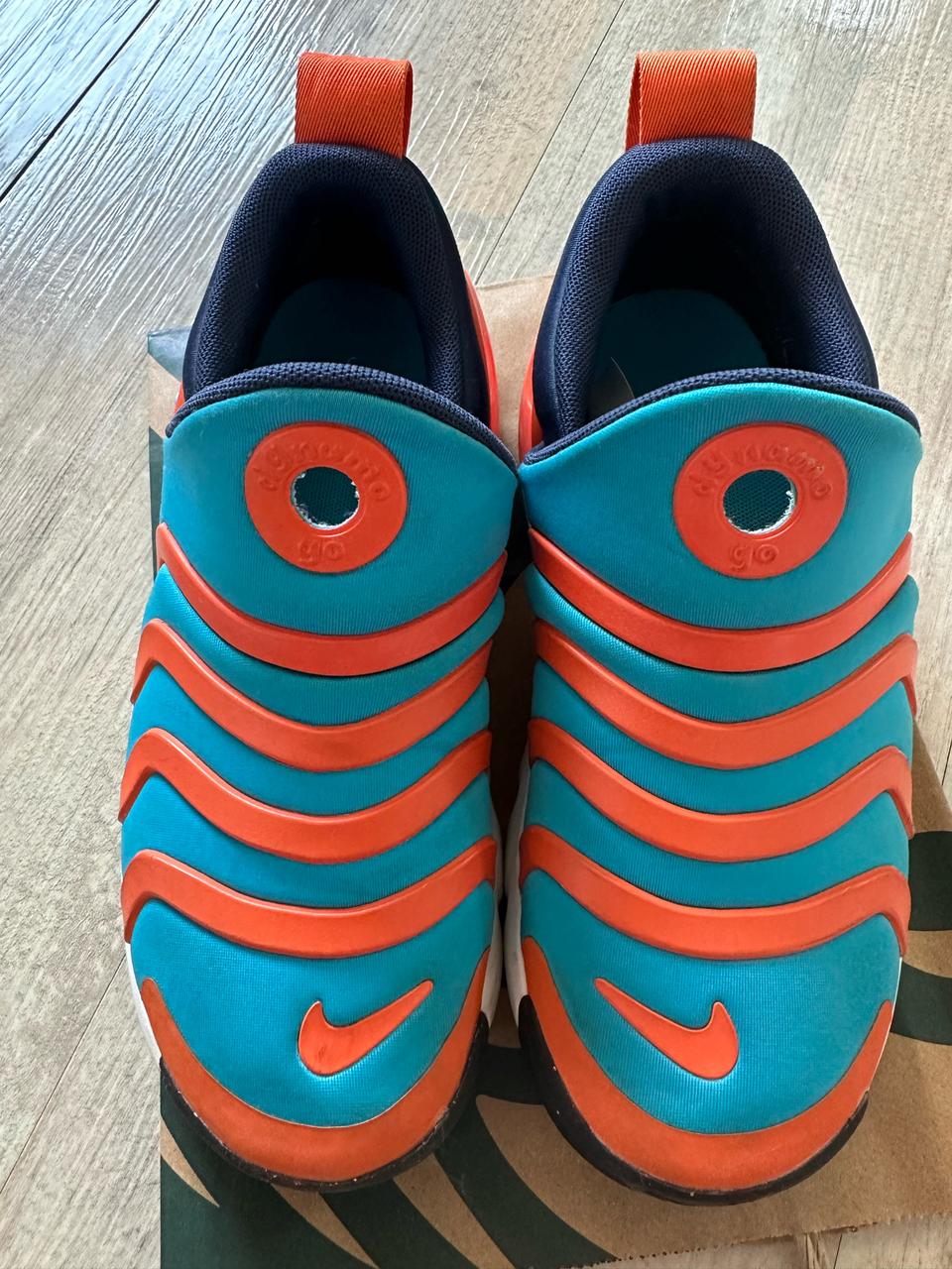 나이키 다이나모 고 프리스쿨 220