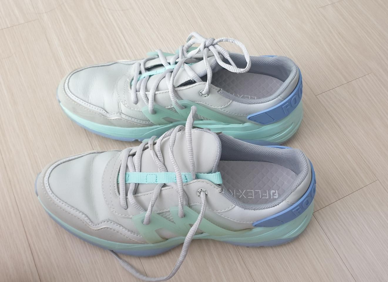 풋조이 골프화 250