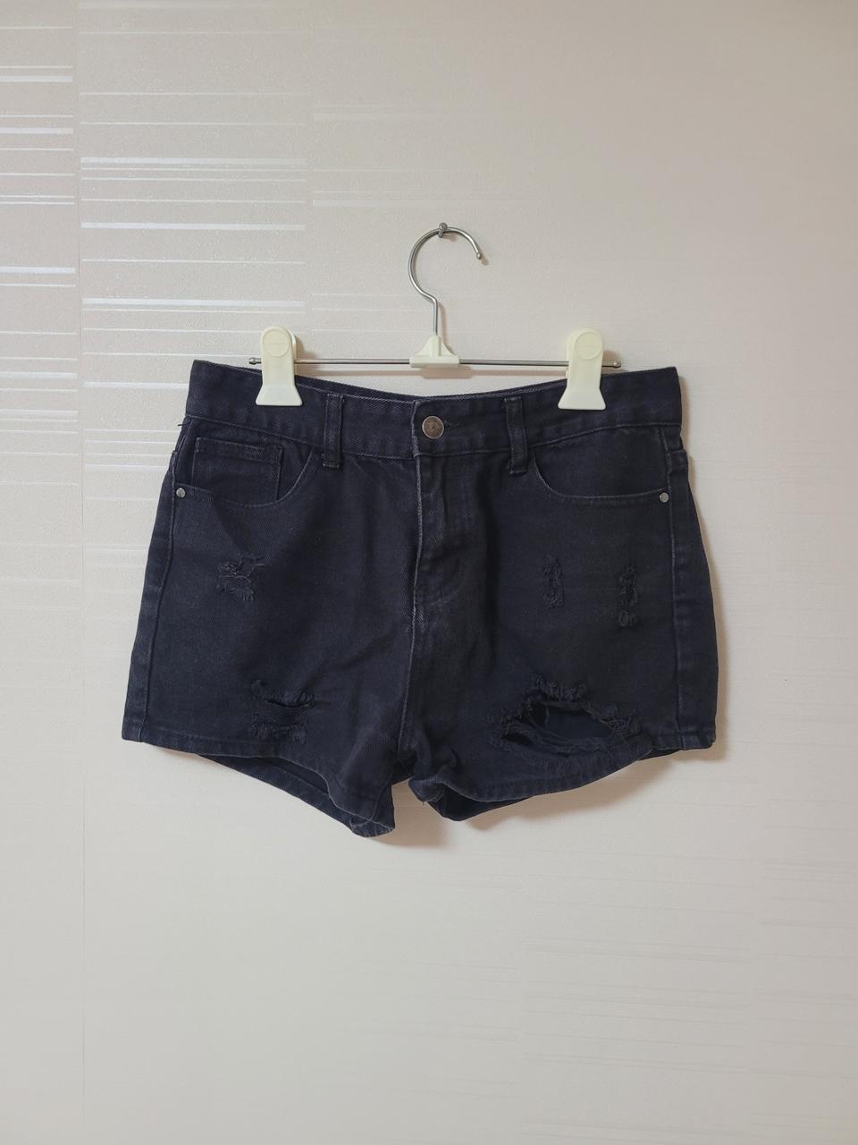 데미지 블랙반바지