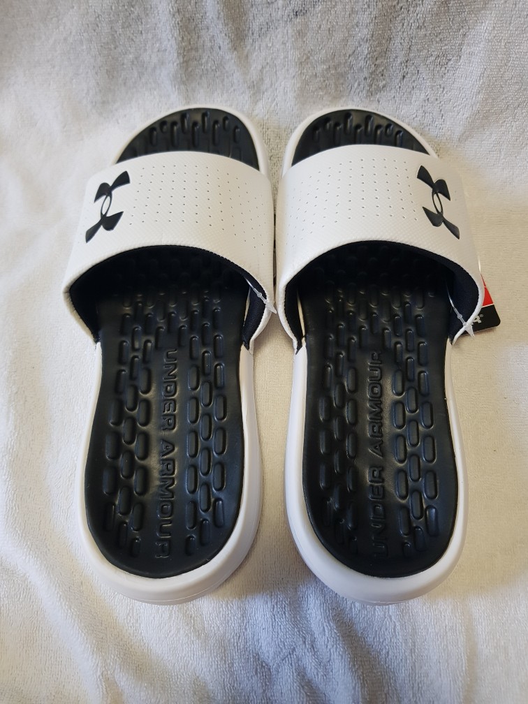 2켤레ㅡ언더아머 슬리퍼 290mm 팝니다