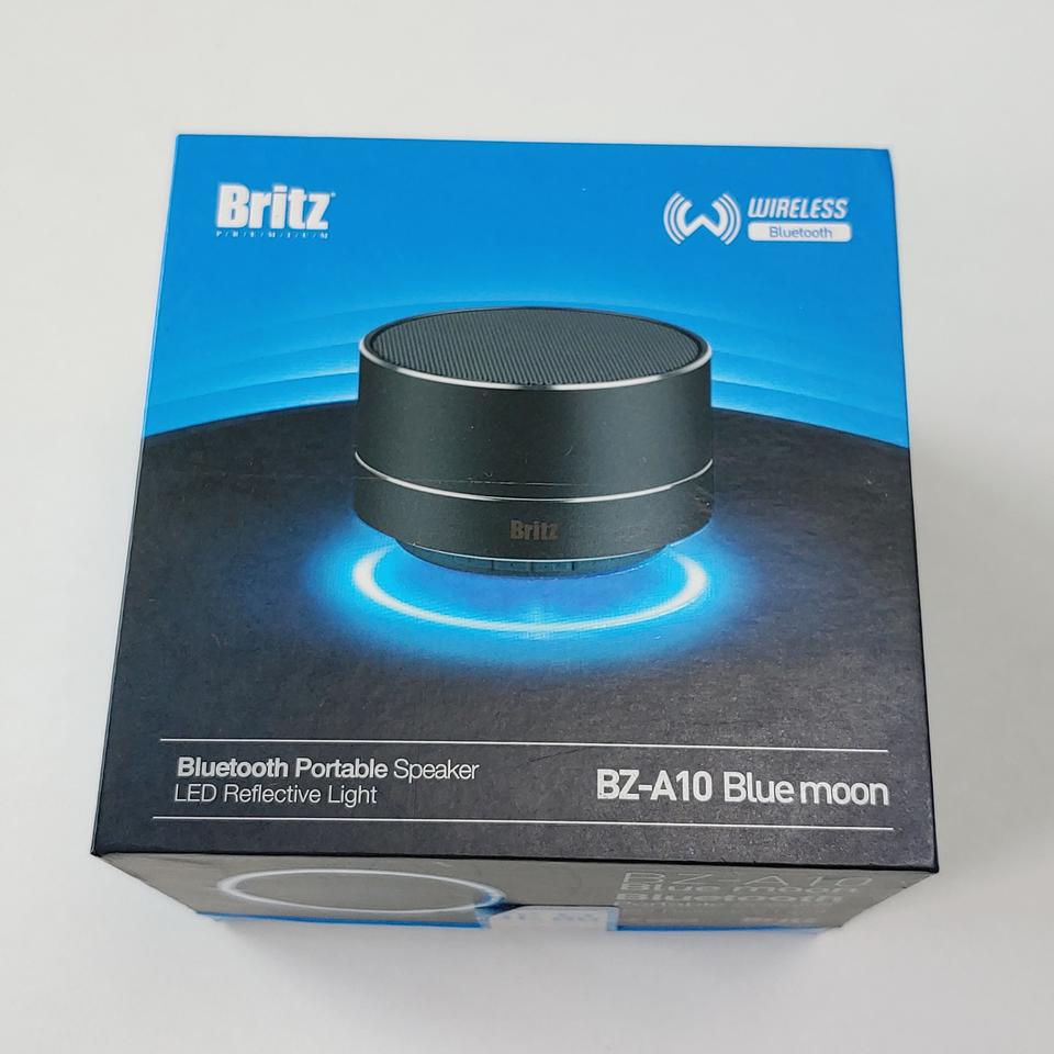 브리츠 블루투스스피커 실버색상 (HYU 로고박힘)