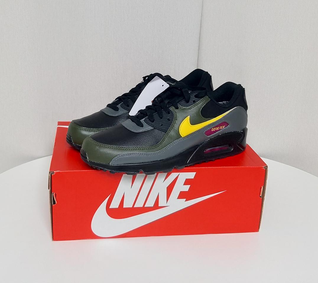 (새제품)나이키 에어맥스90 고어텍스
