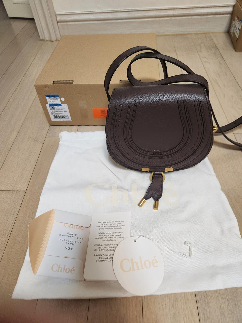 끌로에 마르씨 미니(23년1월 면세점 구매/보증서 있음)