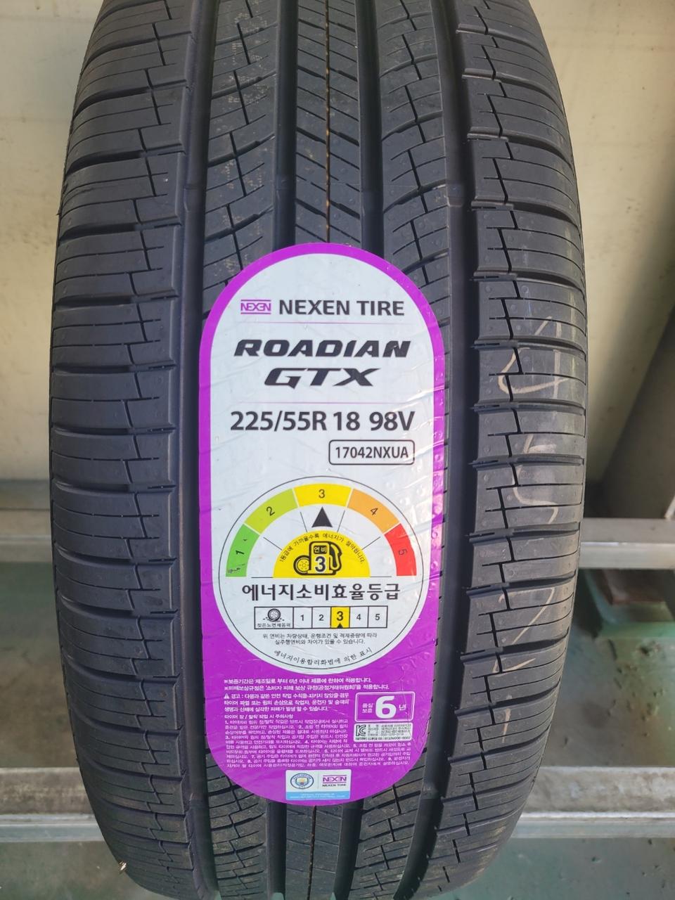 225/55R18 이월타이어 중고 225 55 18 정읍 군산 익산 전주
