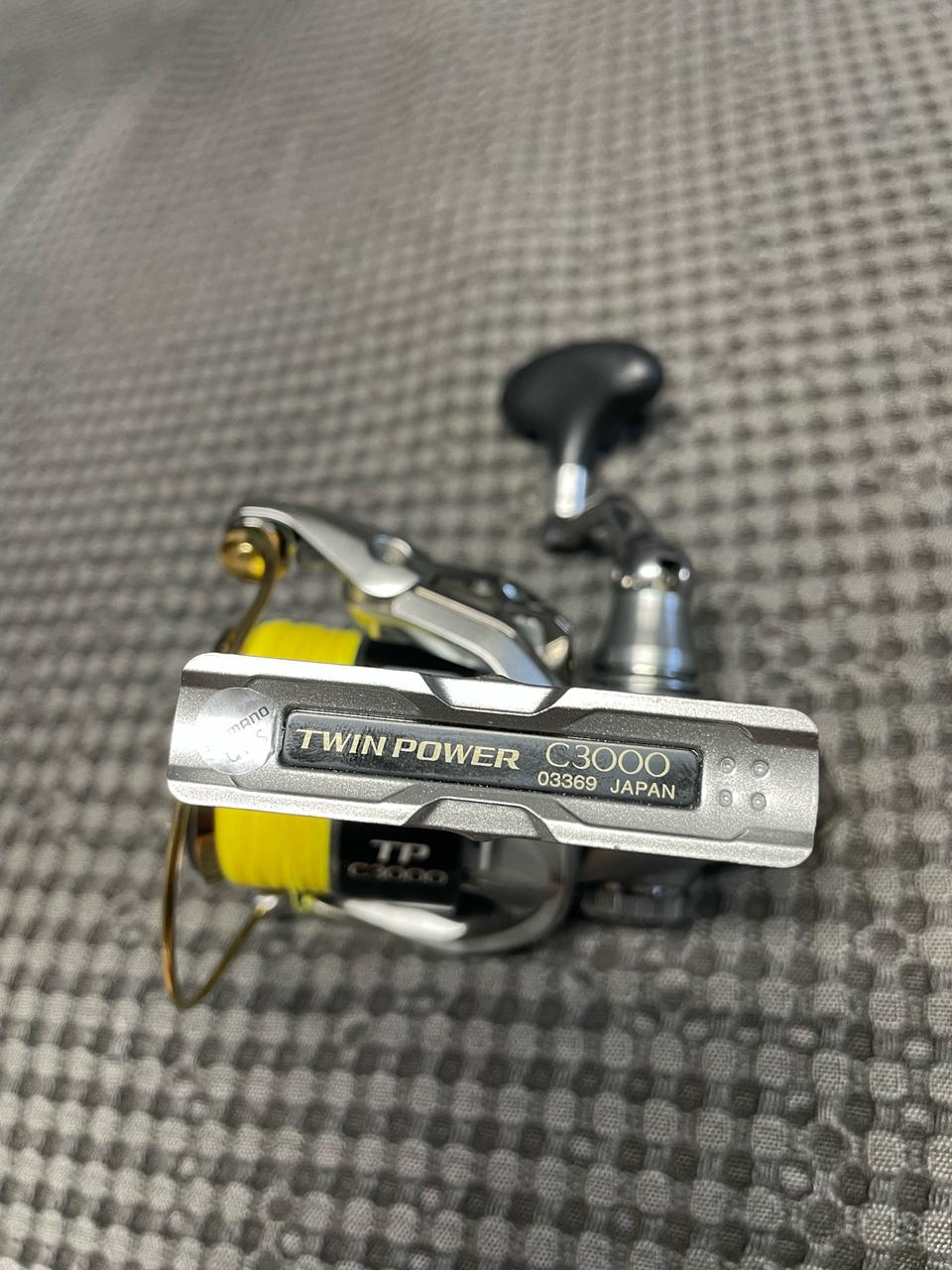 시마노 트윈파워TP C3000