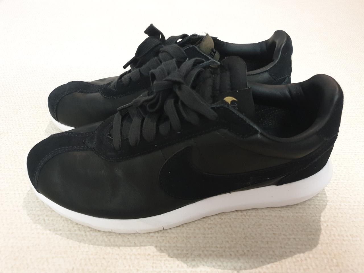 250 나이키 로쉐