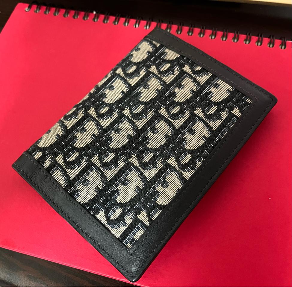 디올 여권 카드지갑 [남녀공용]