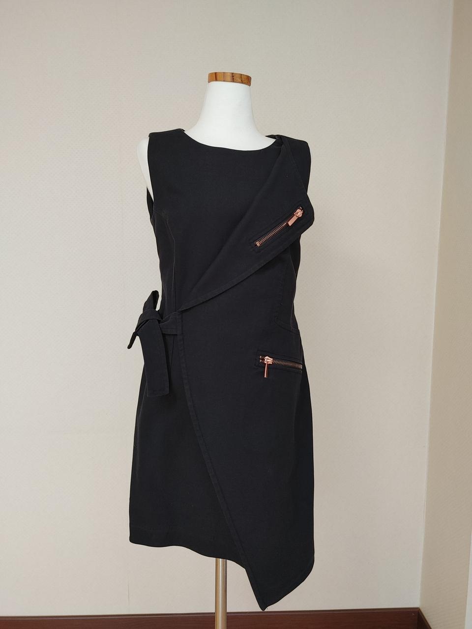 유니크한 블랙원피스ㅡ55사이즈