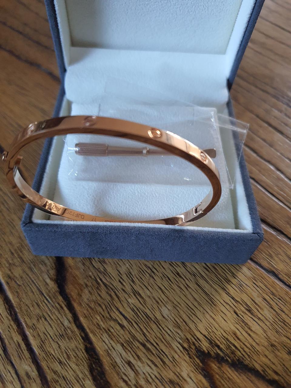 까르띠에 링팔찌