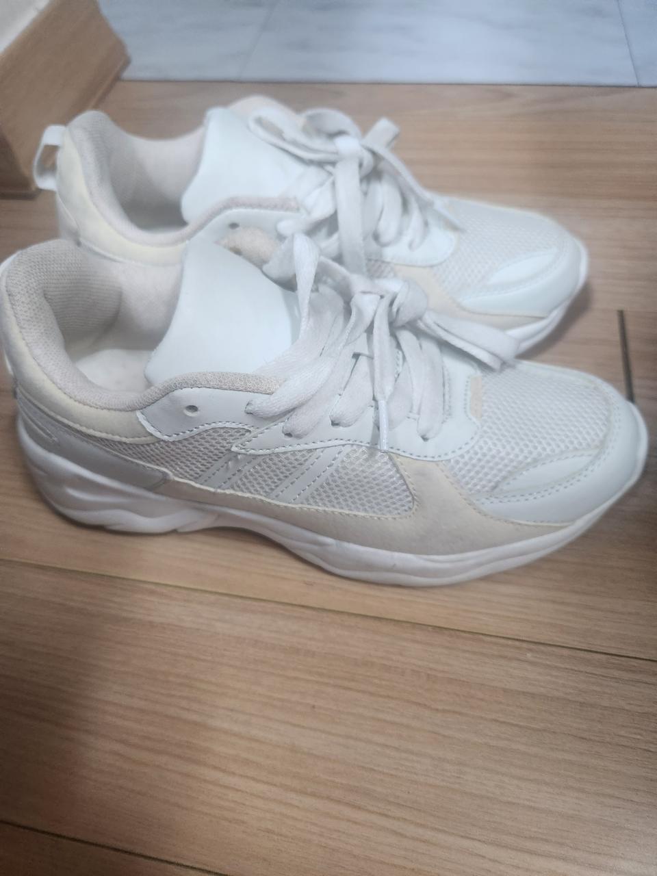 슬레진저 운동화 230