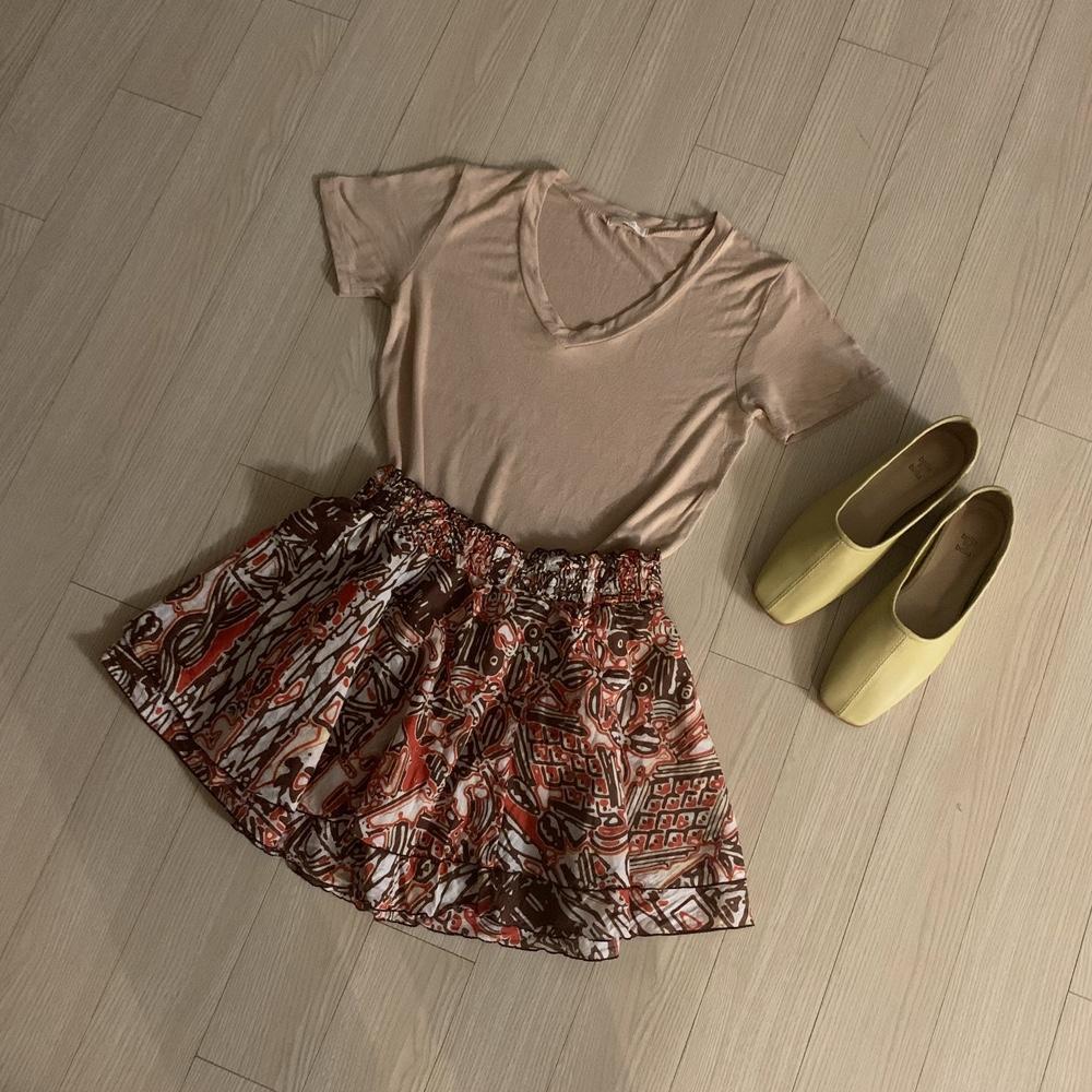 [Z] 르샵 스커트55+베이지 브이넥 티셔츠