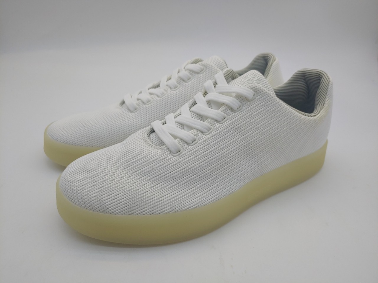 미개봉 최저가 정품 아톰즈 스니커즈 260.270