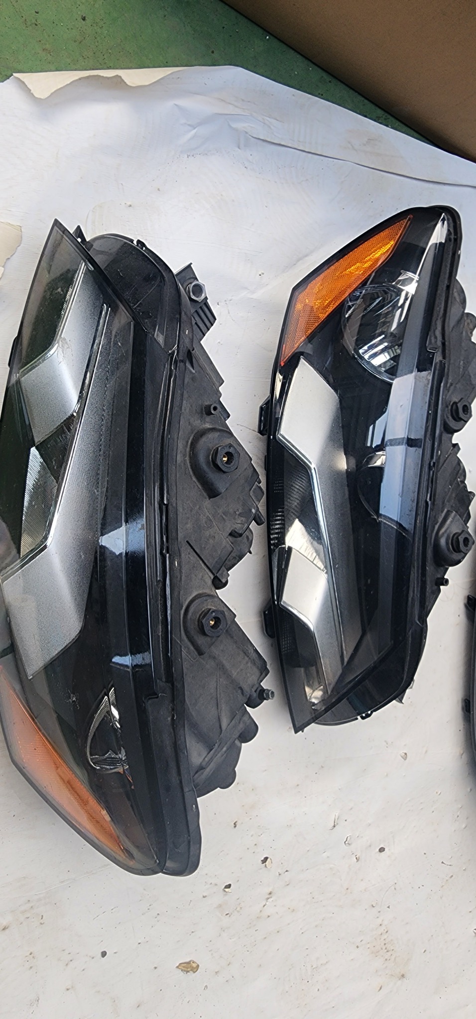 폭스바겐 파사트  라이트 일반라이트L,RH