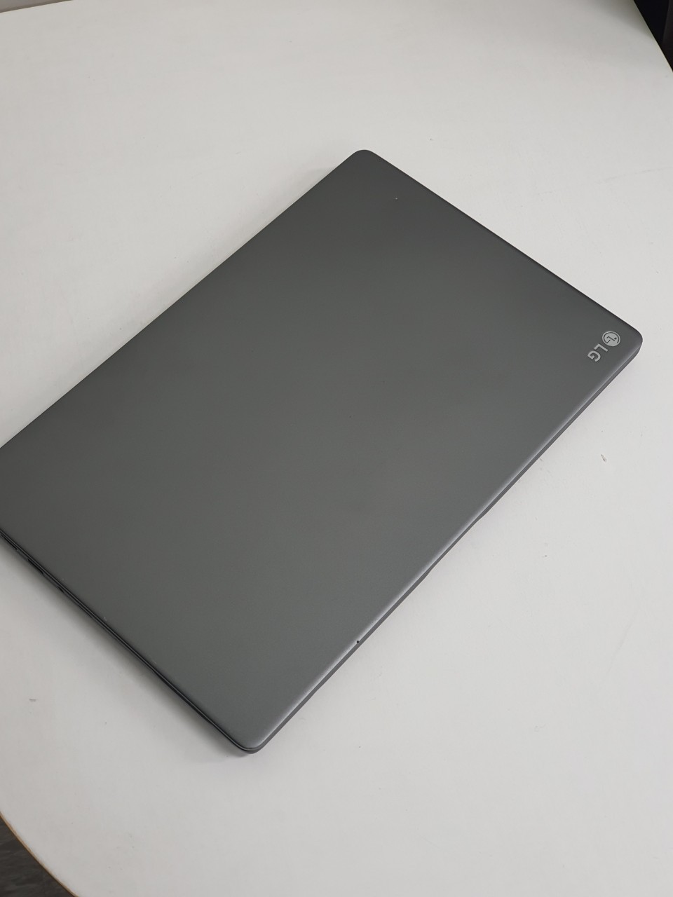 100번 LG 울트라기어 게이밍 노트북