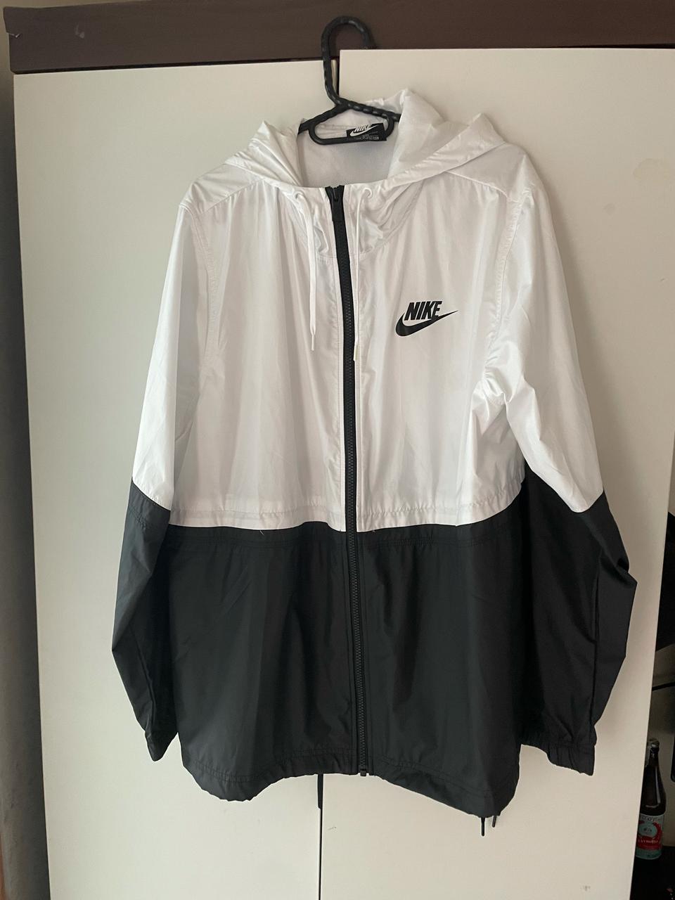 나이키 바람막이