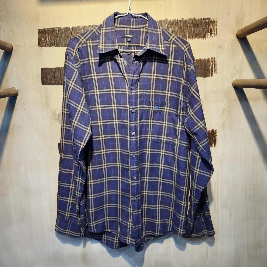 버버리 체크셔츠