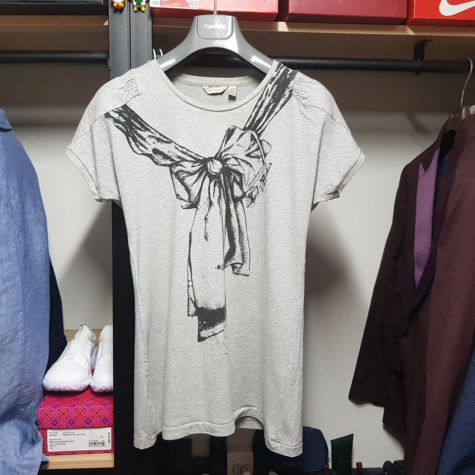 테드베이커 어깨포인트 여성반팔티셔츠 95 | 세컨웨어(헬로마켓)