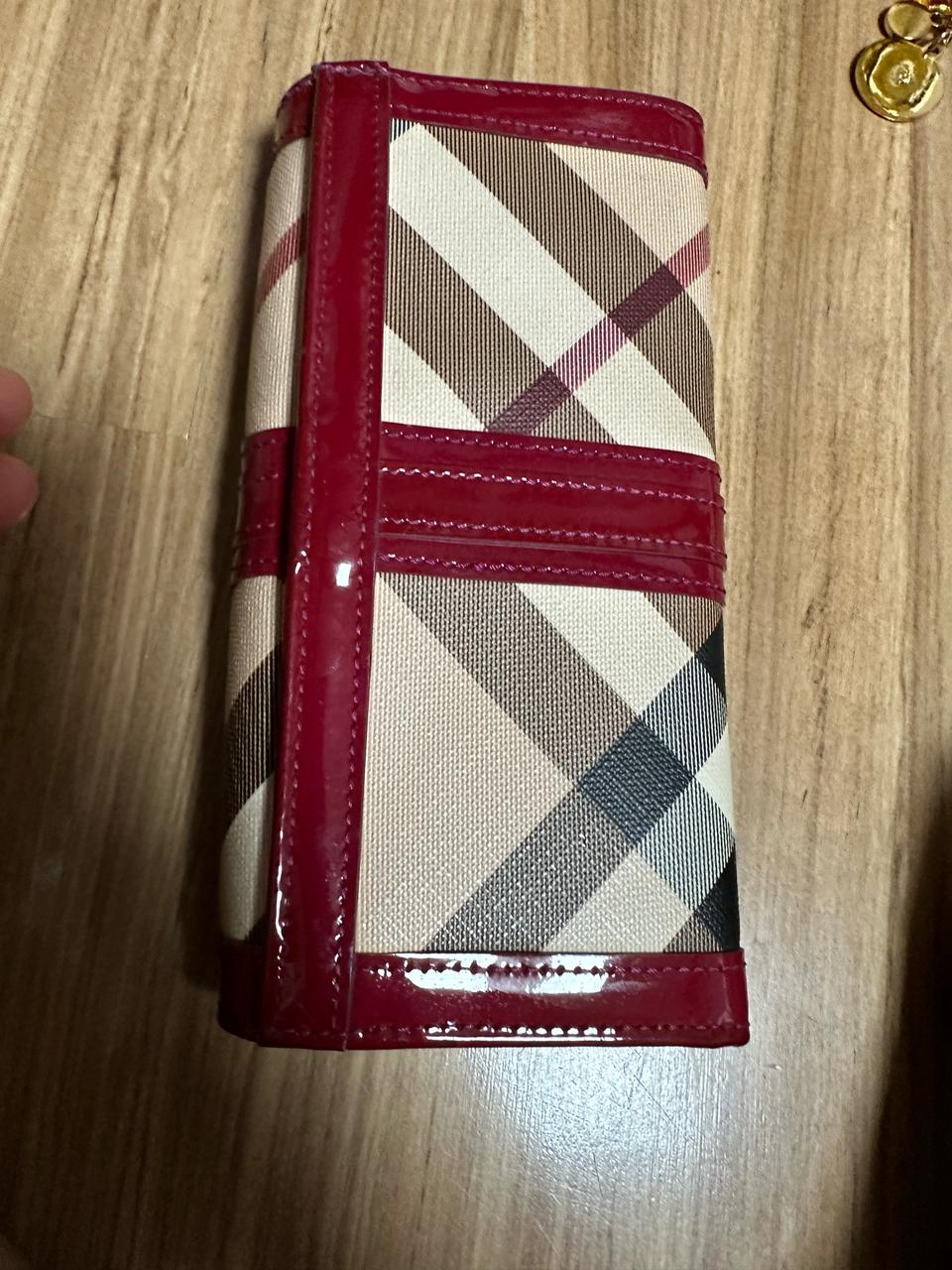 버버리 지갑