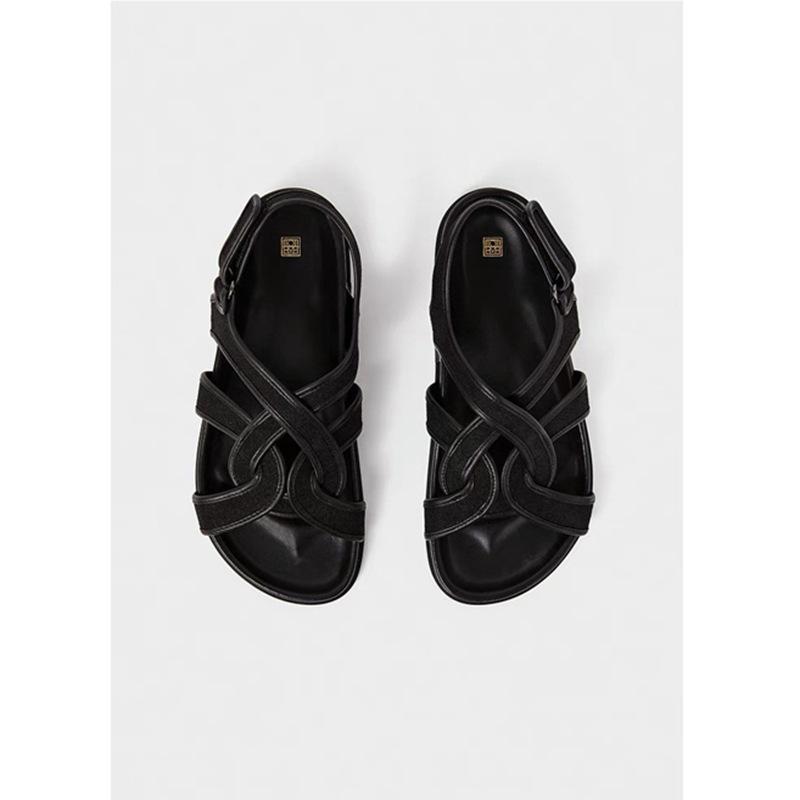 토템 더 청키 샌들 블랙 The Chunky Sandal black
