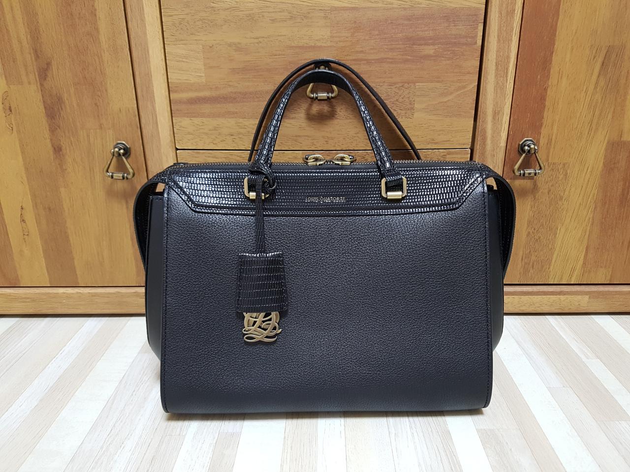 새상품급)루이까또즈 토트 크로스 가방