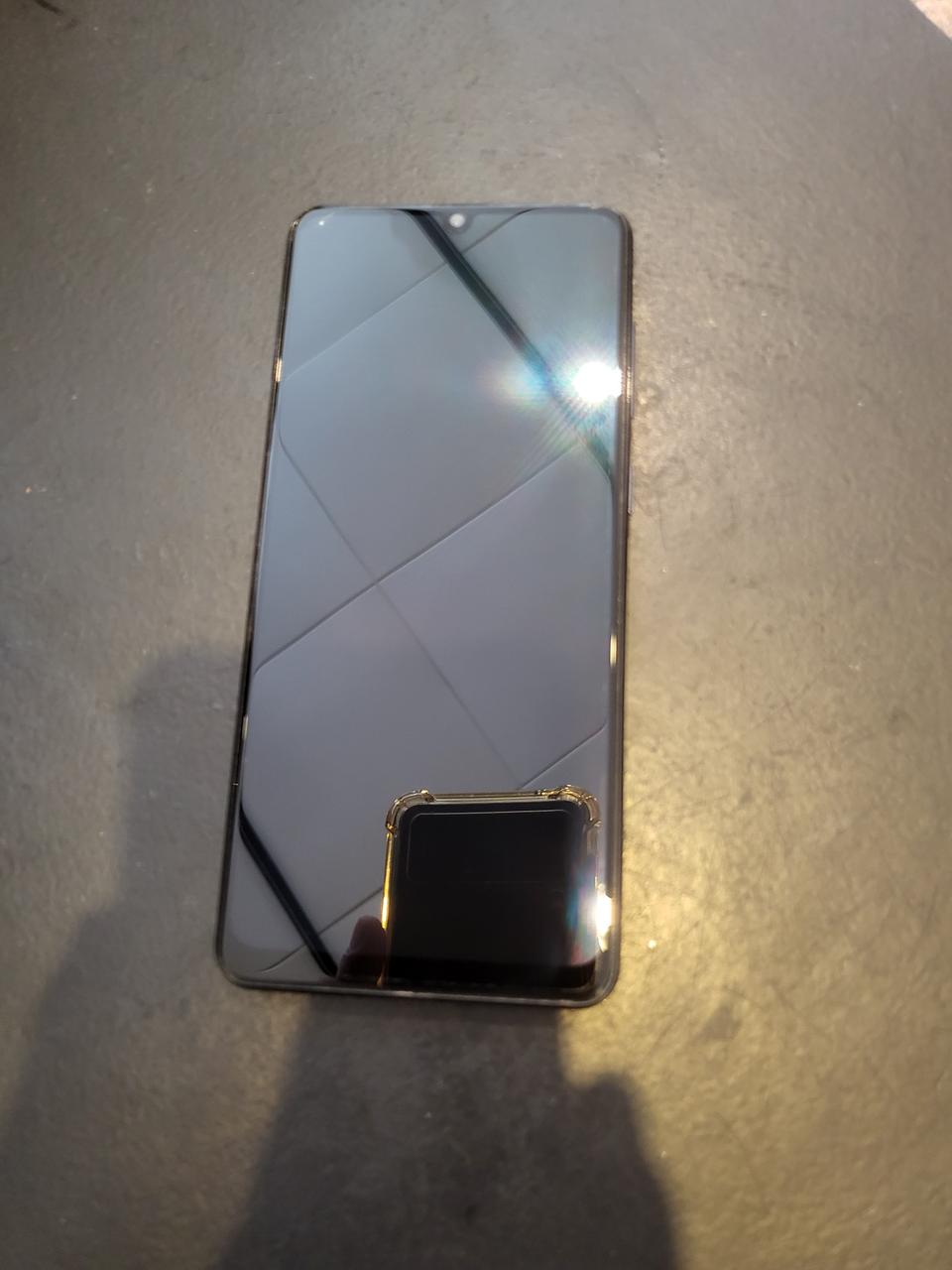 A31  공기계(정상해지폰)  판매합니다.